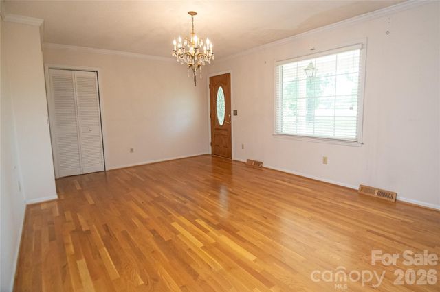 6000 George Hildebran School Road, Hickory, NC 28602