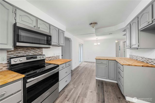 18420 Albany Street SW, Rochester, WA 98579