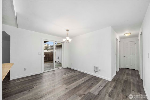 18420 Albany Street SW, Rochester, WA 98579