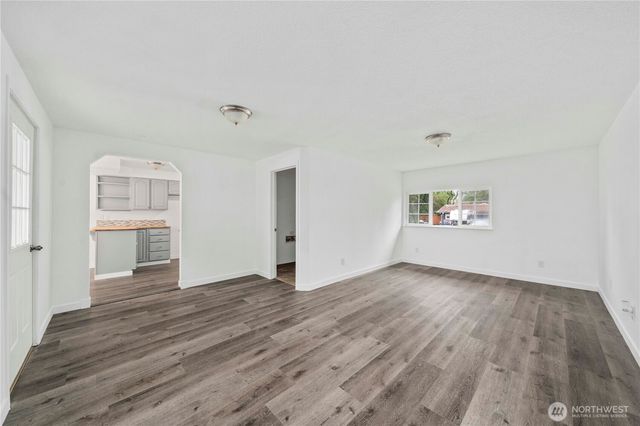 18420 Albany Street SW, Rochester, WA 98579