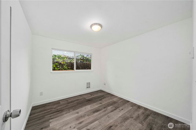 18420 Albany Street SW, Rochester, WA 98579