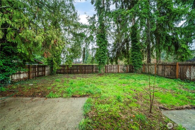 18420 Albany Street SW, Rochester, WA 98579