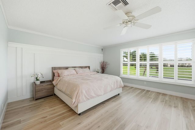 2 Monterey Pointe Drive, Palm Beach Gardens, FL 33418