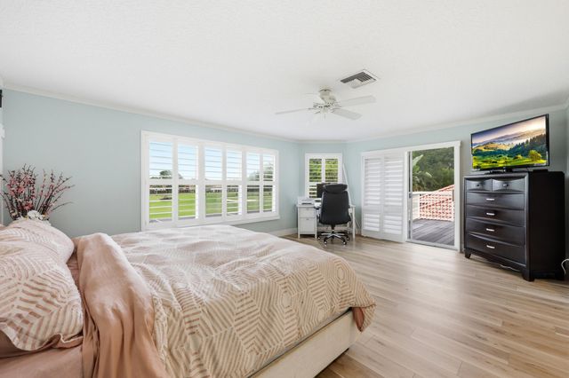 2 Monterey Pointe Drive, Palm Beach Gardens, FL 33418