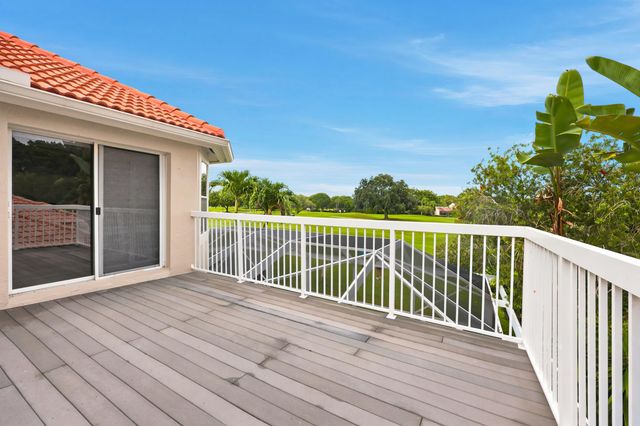 2 Monterey Pointe Drive, Palm Beach Gardens, FL 33418