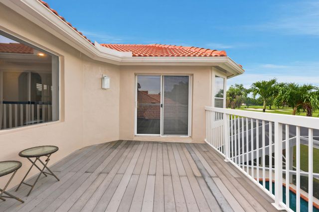 2 Monterey Pointe Drive, Palm Beach Gardens, FL 33418