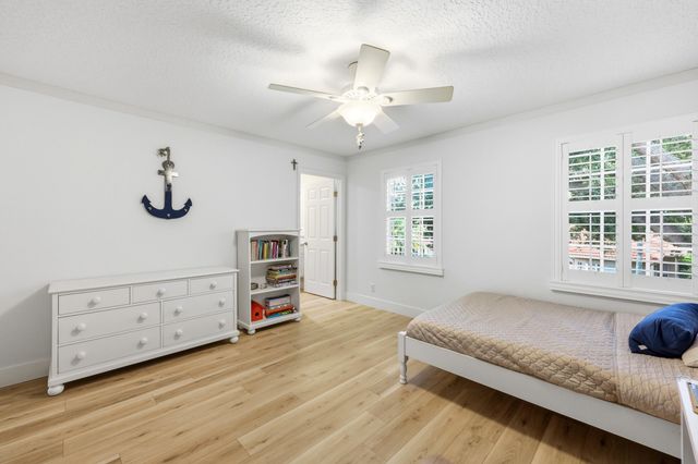 2 Monterey Pointe Drive, Palm Beach Gardens, FL 33418