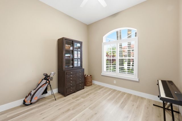 2 Monterey Pointe Drive, Palm Beach Gardens, FL 33418