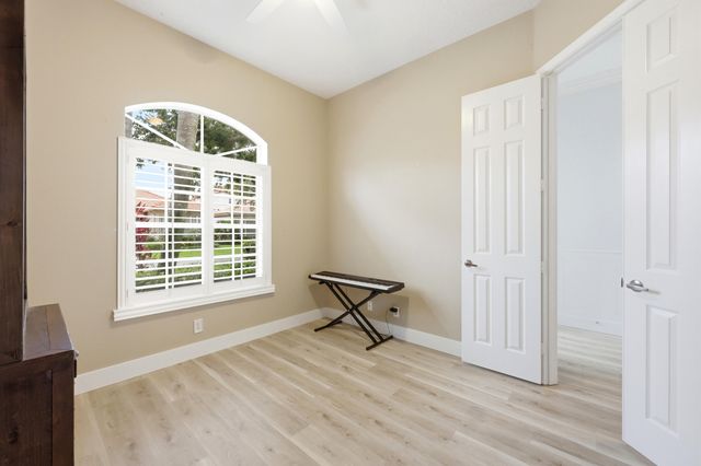 2 Monterey Pointe Drive, Palm Beach Gardens, FL 33418