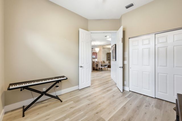 2 Monterey Pointe Drive, Palm Beach Gardens, FL 33418