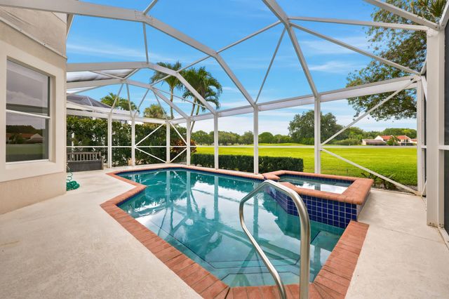 2 Monterey Pointe Drive, Palm Beach Gardens, FL 33418