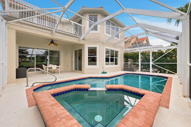 2 Monterey Pointe Drive, Palm Beach Gardens, FL 33418