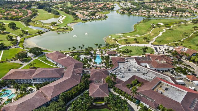2 Monterey Pointe Drive, Palm Beach Gardens, FL 33418