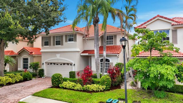 2 Monterey Pointe Drive, Palm Beach Gardens, FL 33418