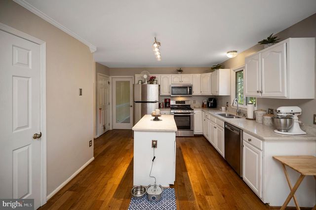 5 OLIVER COURT, Fredericksburg, VA 22406