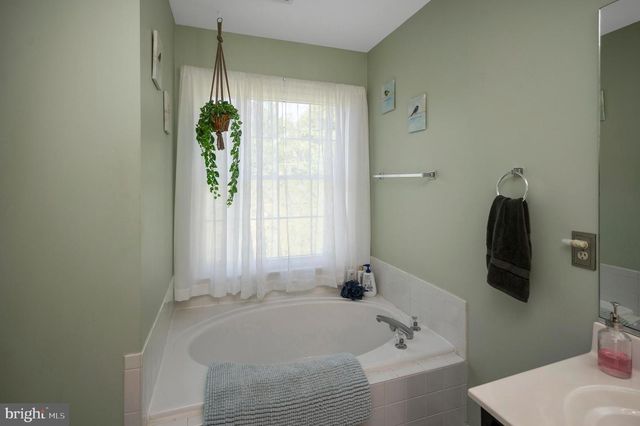 5 OLIVER COURT, Fredericksburg, VA 22406