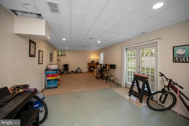 5 OLIVER COURT, Fredericksburg, VA 22406