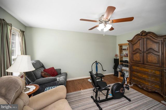 5 OLIVER COURT, Fredericksburg, VA 22406