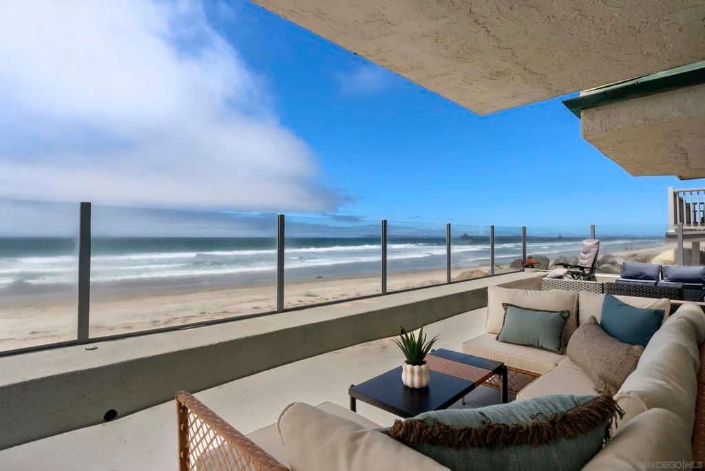 Image 33 of property listing at 1362 Seacoast Dr B, Imperial Beach, CA 91932