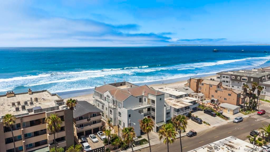 Image 41 of property listing at 1362 Seacoast Dr B, Imperial Beach, CA 91932
