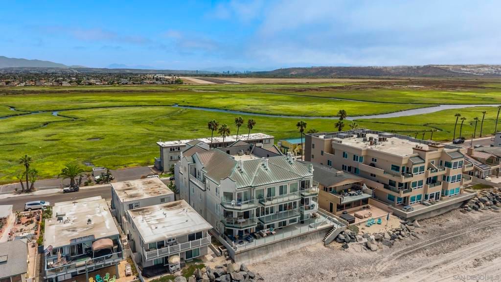 Image 47 of property listing at 1362 Seacoast Dr B, Imperial Beach, CA 91932