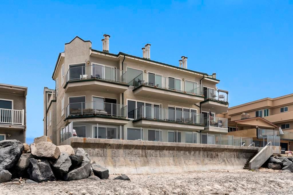Image 49 of property listing at 1362 Seacoast Dr B, Imperial Beach, CA 91932