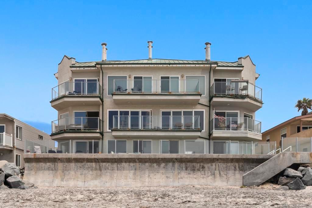 Image 50 of property listing at 1362 Seacoast Dr B, Imperial Beach, CA 91932