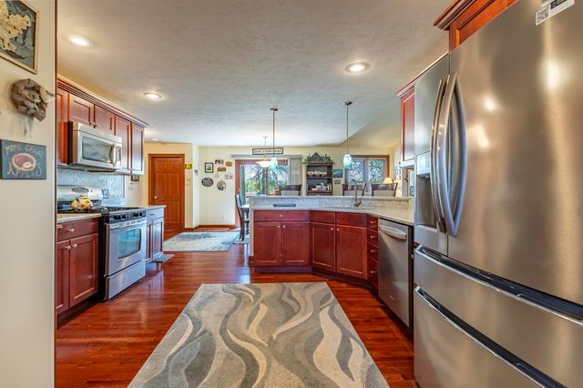 4171 Westwood Lane S, Chesterton, IN 46304