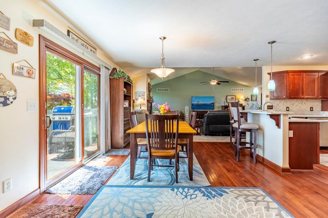 4171 Westwood Lane S, Chesterton, IN 46304