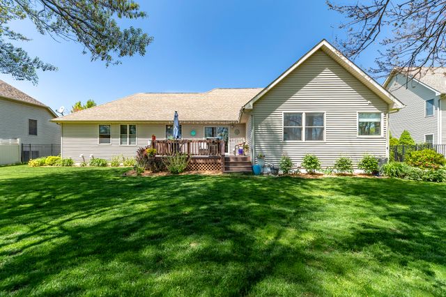 4171 Westwood Lane S, Chesterton, IN 46304