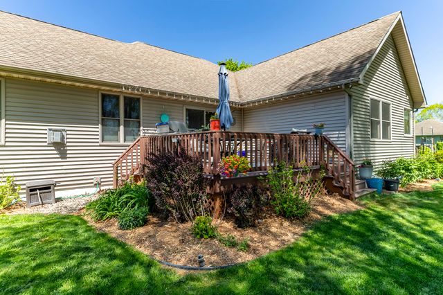 4171 Westwood Lane S, Chesterton, IN 46304