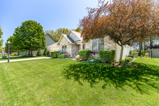 4171 Westwood Lane S, Chesterton, IN 46304