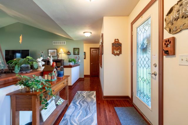 4171 Westwood Lane S, Chesterton, IN 46304