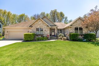 4171 Westwood Lane S, Chesterton, IN 46304
