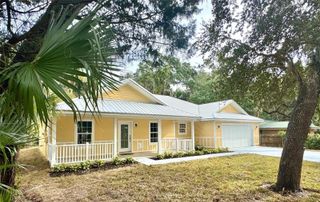 11 SEMINOLE AVENUE, Palm Coast, FL 32137