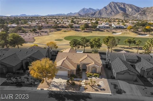 3033 Highland Falls Drive, Las Vegas, NV 89134