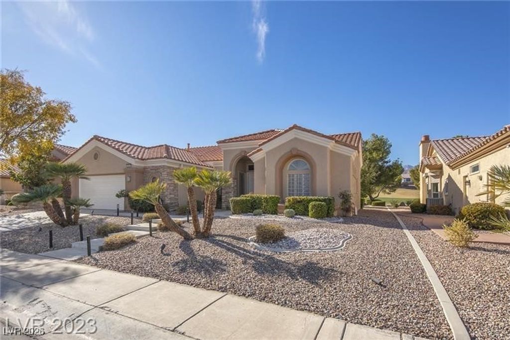 3033 Highland Falls Drive, Las Vegas, NV 89134