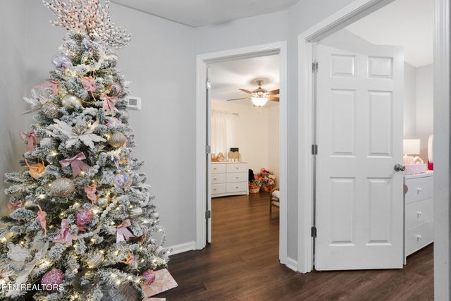 319 Meadowview Drive, Harriman, TN 37748