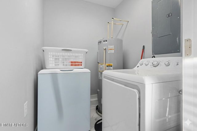 319 Meadowview Drive, Harriman, TN 37748