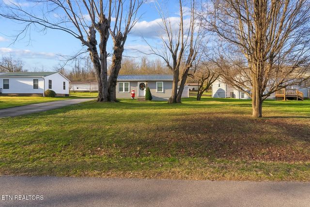 319 Meadowview Drive, Harriman, TN 37748