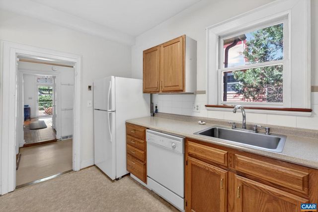 518 NE 8TH ST, Charlottesville, VA 22902