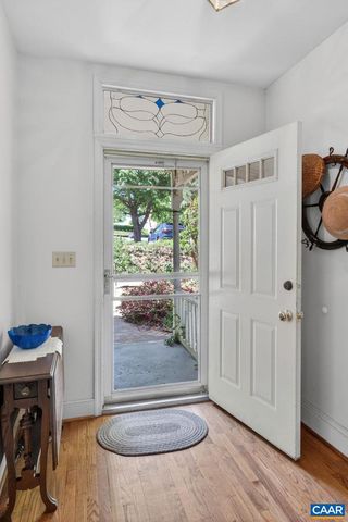 518 NE 8TH ST, Charlottesville, VA 22902