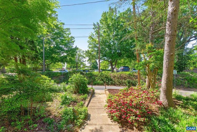 518 NE 8TH ST, Charlottesville, VA 22902