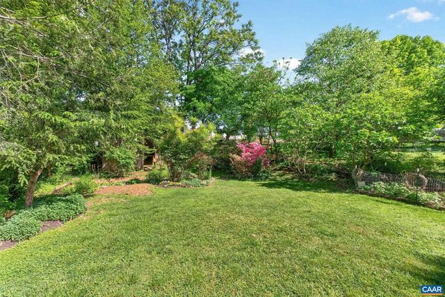 518 NE 8TH ST, Charlottesville, VA 22902