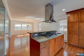 10 Toye Street, Randolph Township, NJ 07869