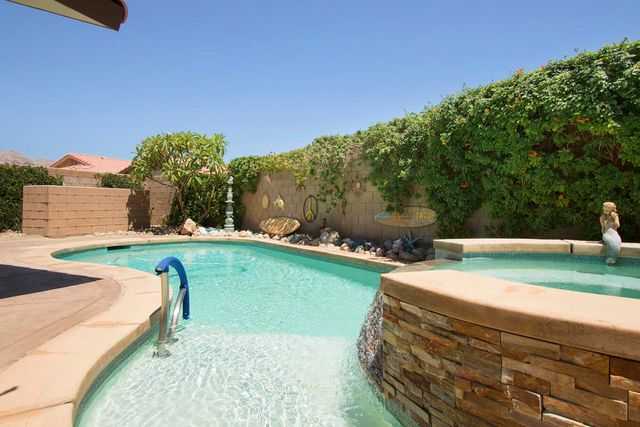 78280 Springtime Way, La Quinta, CA 92253