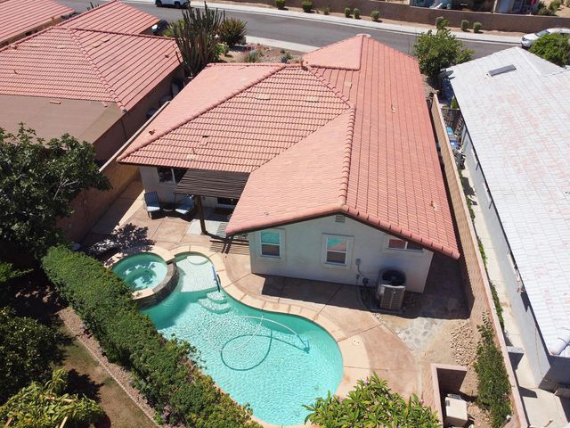 78280 Springtime Way, La Quinta, CA 92253