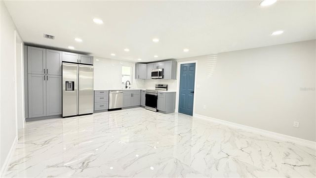 4515 5TH STREET, Zephyrhills, FL 33542