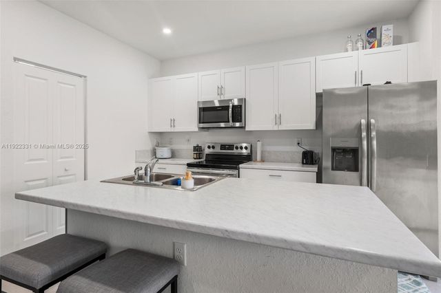 25217 SW 107th Ct, Homestead, FL 33032