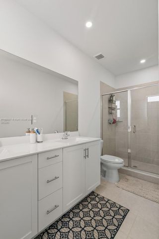 25217 SW 107th Ct, Homestead, FL 33032